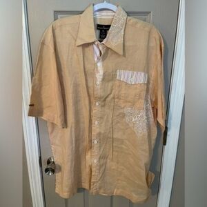 Stacy Adams 100% ramie casual embroidered button down camp shirt.